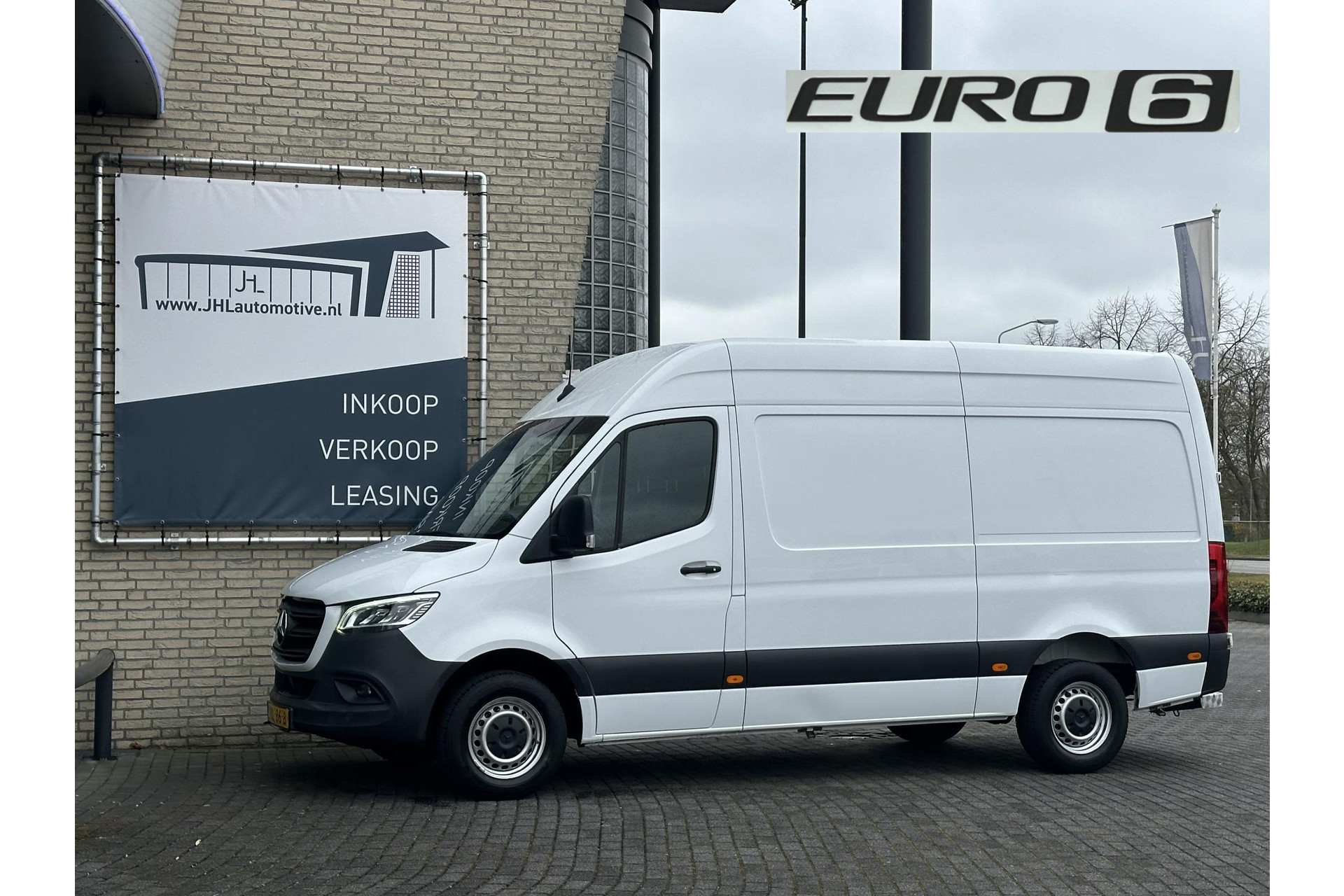 Mercedes-Benz Sprinter 315 1.9 CDI L2H2*LED*MBUX*HAAK*CRUISE*NAVI*CAM*TEL